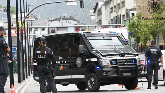 Policia