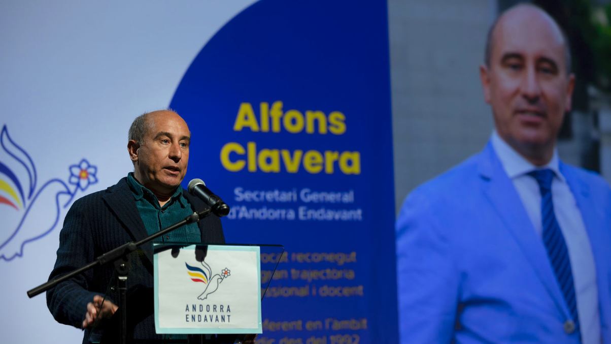 Andorra Endavant/Calsinaimages