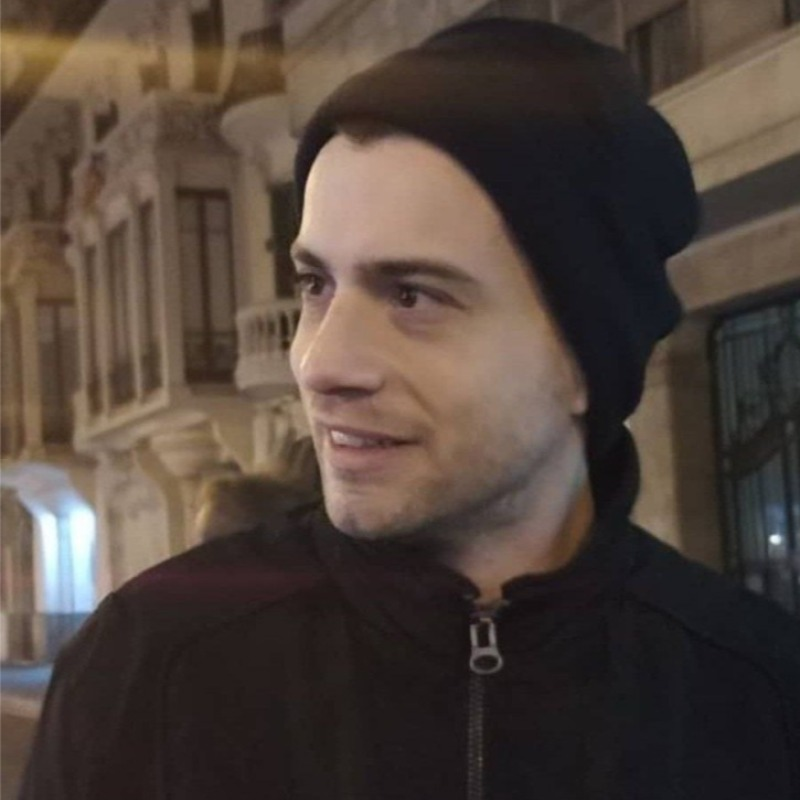 Profile picture for user Álvaro Martínez