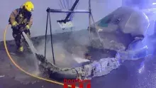 Un incendio quema dos contenedores en el centro de la Seu d’Urgell  