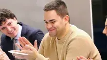 DA